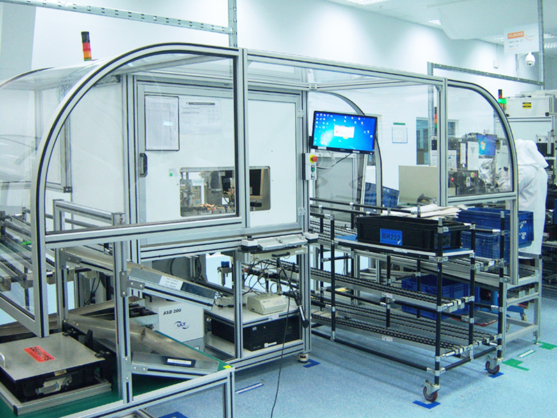 MACHINE FRAMES AND HOUSING<br />Protective housing